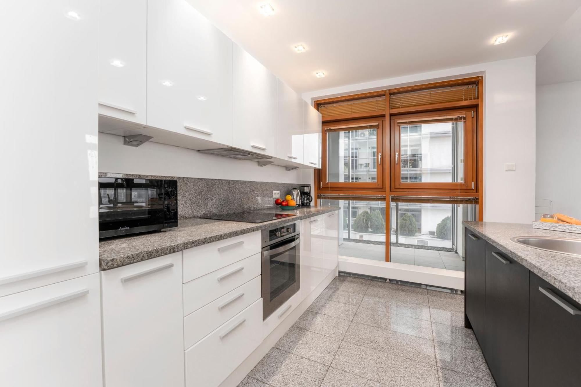 Apartament Old Money Tower Panoramiczny Widok Z 8 Pietra Garaz Arkadia Westfield Metro Gdanska *